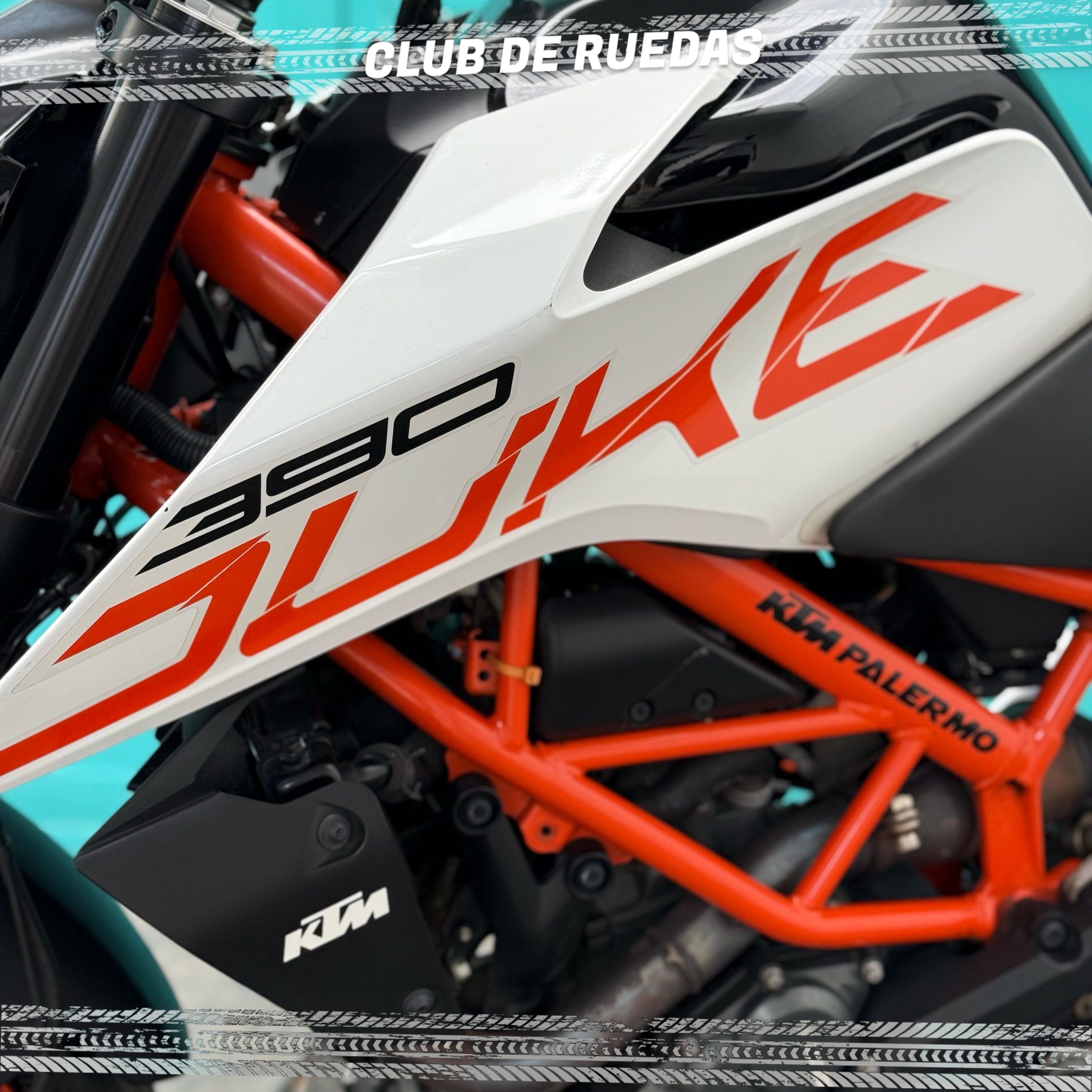 fotos de Ktm Duke 390-1