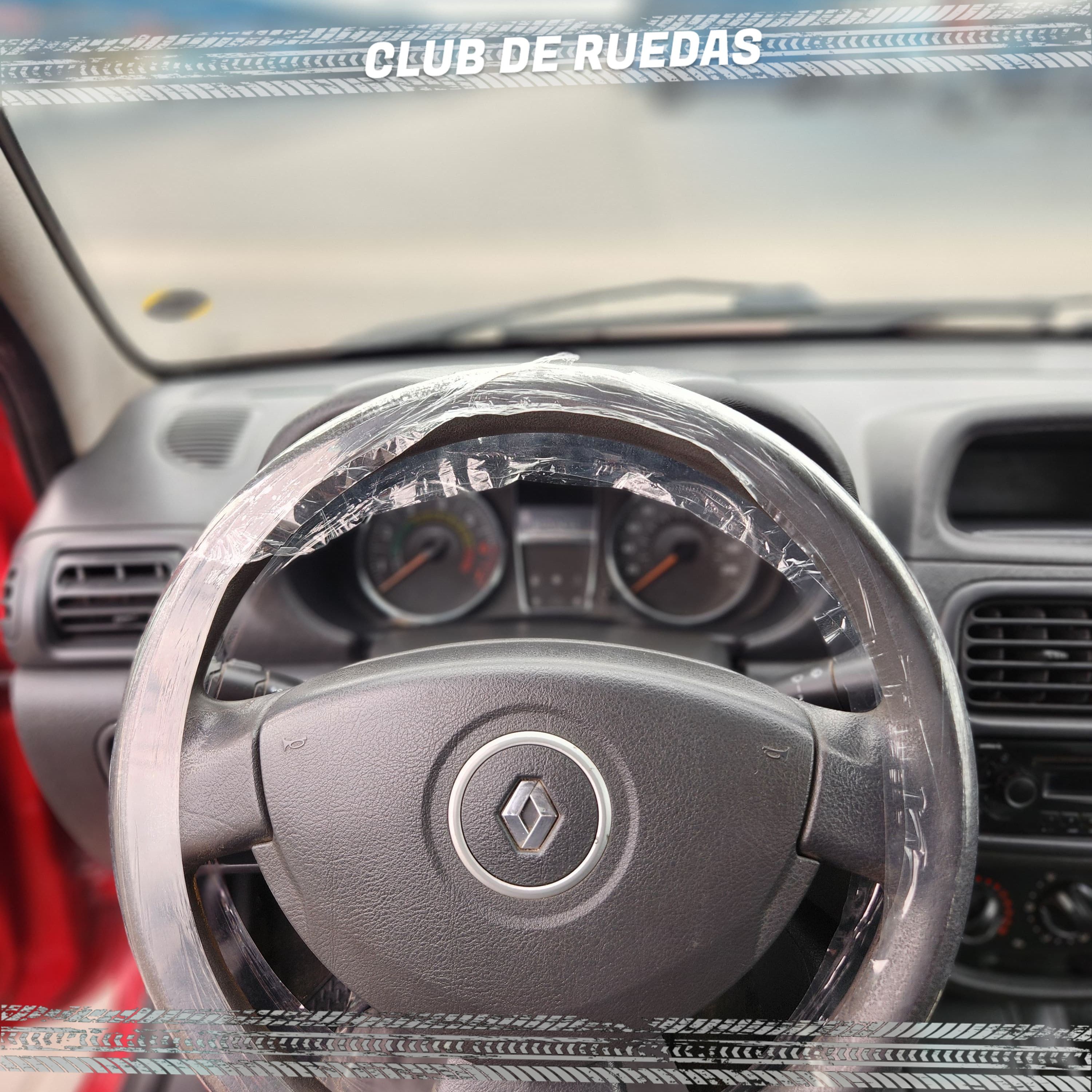 fotos de CLIO MIO 3P EXPRESSION PACK II-4